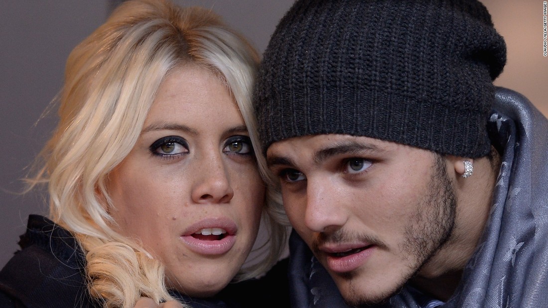 Mauro Icardi S Wife Wanda Nara Edits Boob Photo On Instagram Mauro Icardi S Wife Wanda Nara Edits Boob Photo On Instagram